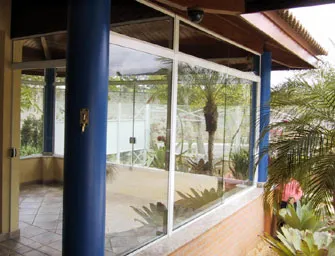 Janelas em vidro temperado