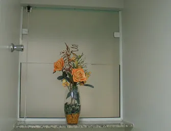 Basculante em vidro temperado